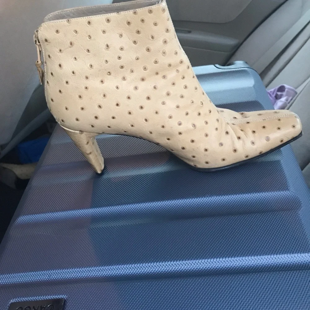 Stuart Weitzman